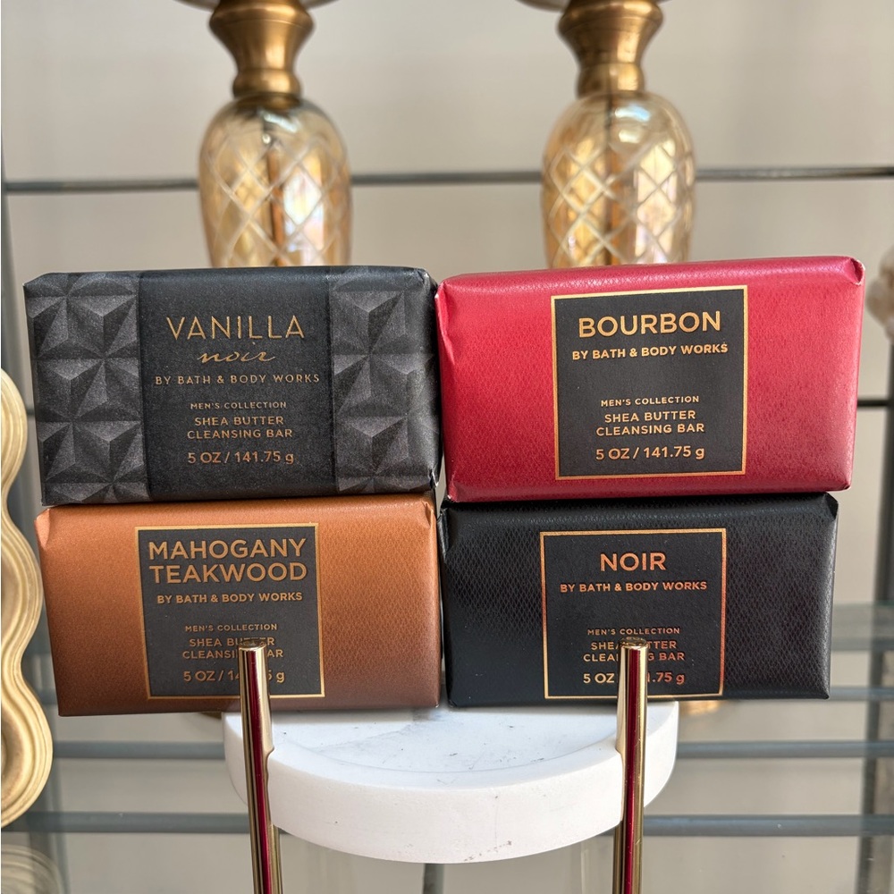 Bath and Body Works Men’s Bar Soaps in most popular scents NWT